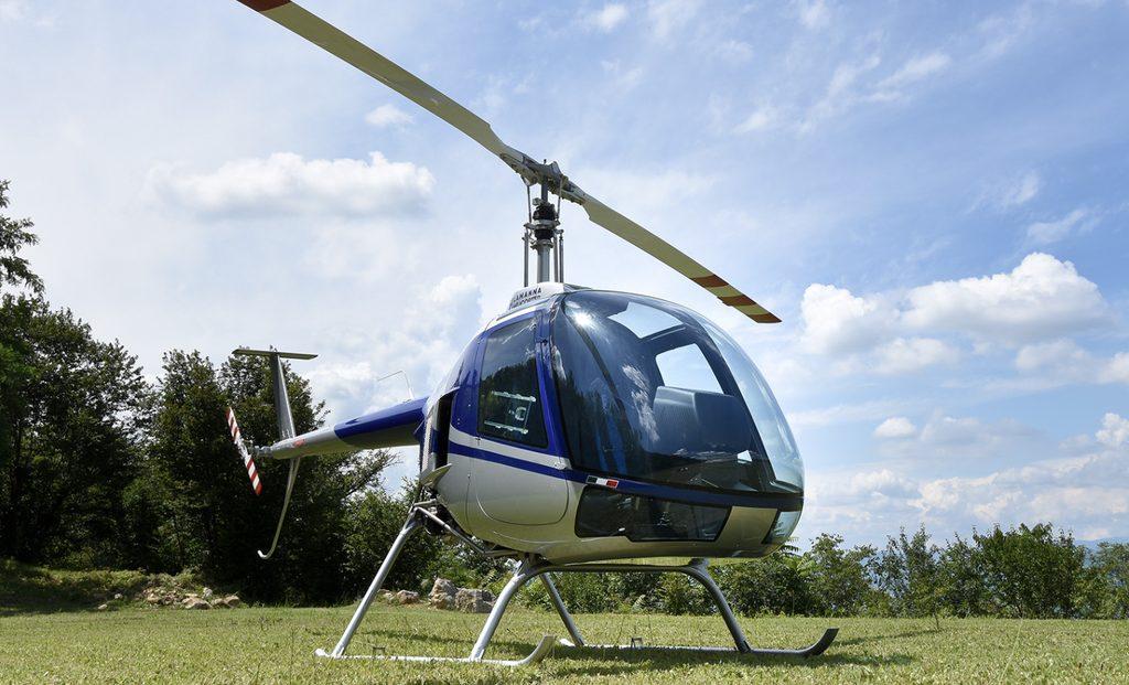 Lamanna ESCAPE ultralight helicopter powered by Rotax 915 iS engine